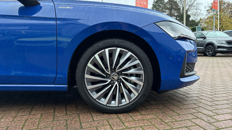 Skoda Superb 2.0 TDI 193 Laurin + Klement 4X4 5dr DSG Diesel Estate